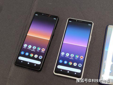 pro则被索尼定位为5g专用机,这款产品将在配置方面与xperia 1 mark