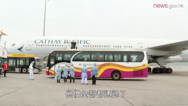 钻石公主号68岁男乘客乘包机返港后确诊，其同行