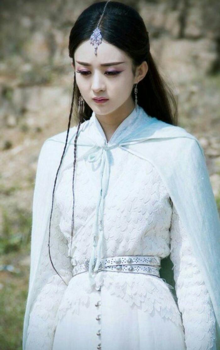 明星赵丽颖古装照片清纯可爱温柔体贴气质高雅美丽动人