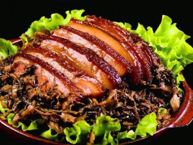 怎样炸扣肉油不会溅起来 ce98ad9f496e45fc8d0bf768227e83eb.jpeg