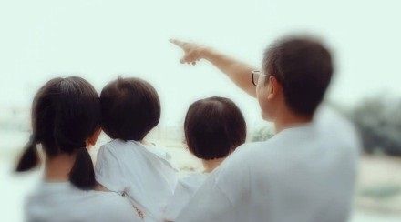谢娜又怀孕了？被曝疑似怀上了二胎，网友调侃