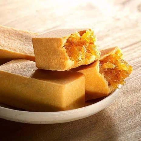 在家怎么削凤梨最方便 19c24f05bf1547a2b7b9d84b4c63d6b0.jpeg