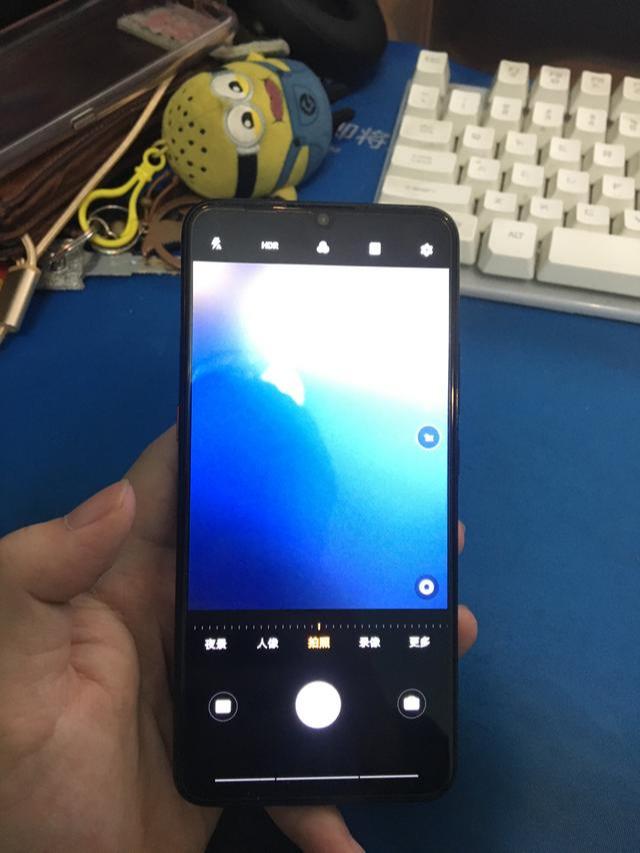 手机怎么切换到第二界面 55928495af4847bea990566fedf38806.jpeg