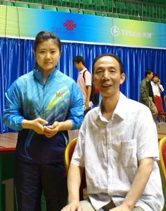 数十年如一日活跃在乒乓球教学一线,弟子刘伟曾7次获世界冠军_方德