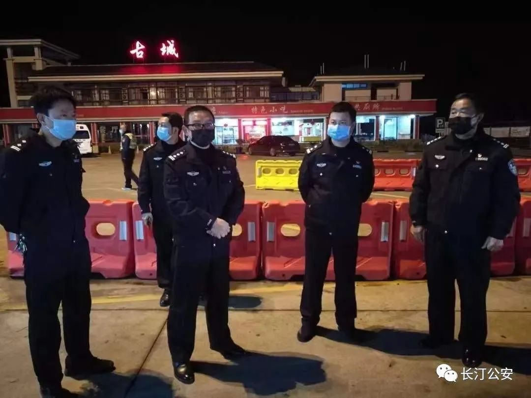 长汀县公安局曾春祥疫情面前显担当防控一线写忠诚