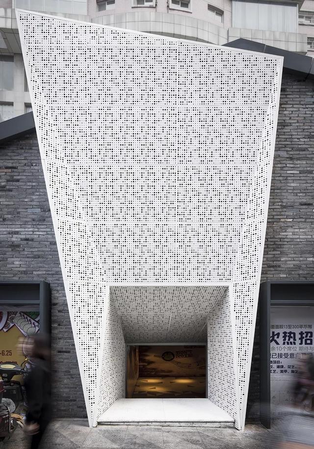 穿孔板 顾名思义,就是打了孔的金属板