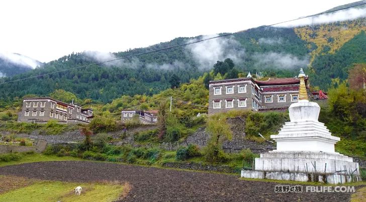 冕宁―九龙―康定沙德镇瓦约村一路随拍:十月四日,冕宁―九龙―康定