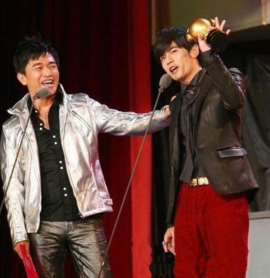 吴宗宪演唱会再度提及周杰伦，粉丝：不要再消