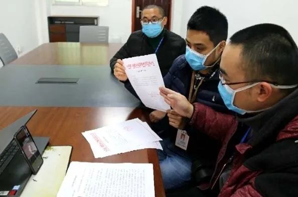 没请假就援建雷神山，获免责无损执纪严肃性