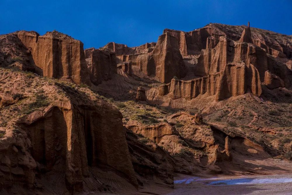 穿越探险英雄路:新疆最美独库公路,天山百里画廊,温宿大峡谷深度摄影