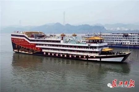 "皇家盛世"号游轮