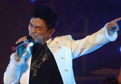 吴宗宪演唱会再度提及周杰伦，粉丝：不要再消