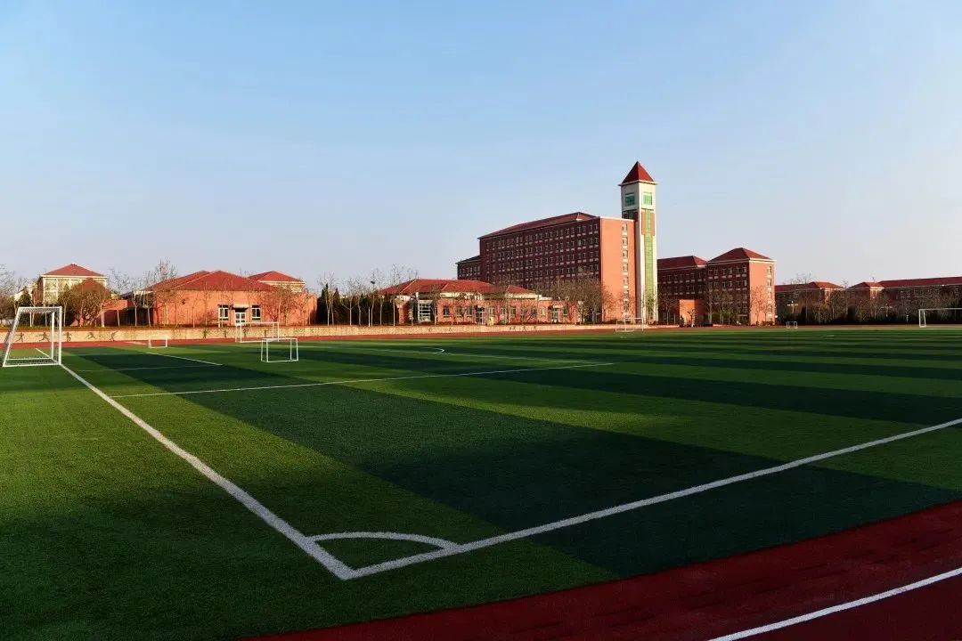 看一中校园最新高清图,听学子们倾诉相思情