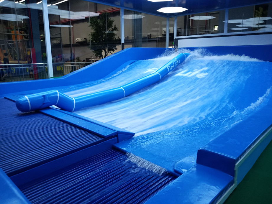 flowlife冲浪机落地水秀天地2019年,其实每一步都算数.