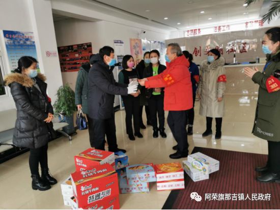 把社区这道防线守住,就能有效切断疫情扩散蔓延那