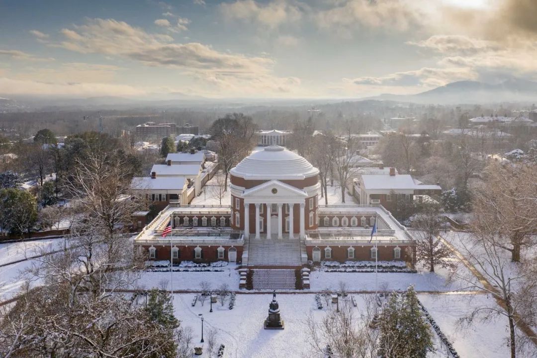 弗吉尼亚大学 university of virginia