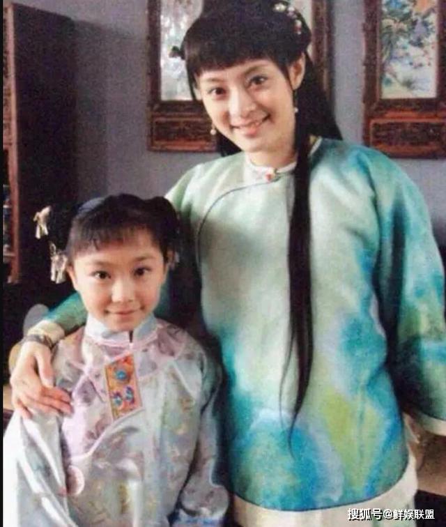 孙俪同父异母妹妹曝光，颜值丝毫不输给姐姐！