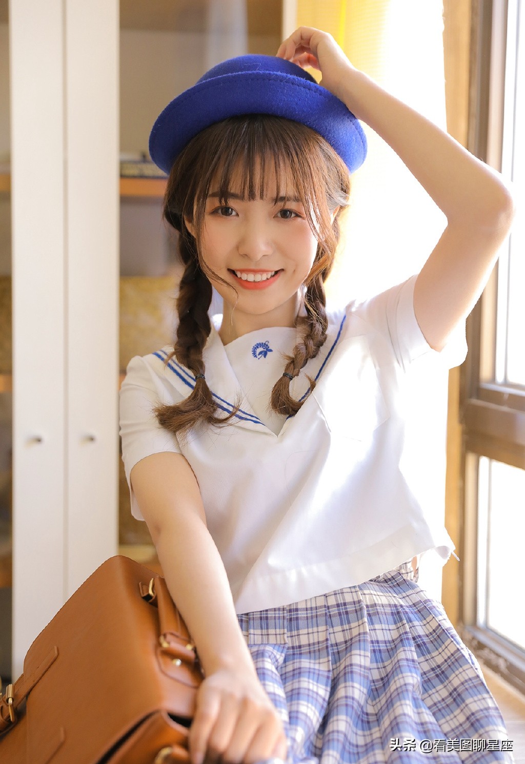 双马尾萝莉美女清新俏皮写真照片集,对的时间遇见对的