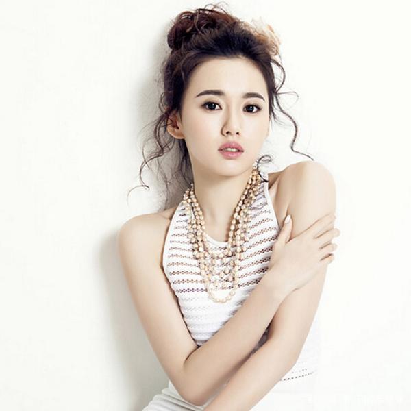 优雅美女江铠同,百变风格气质写真图片,魅力十足