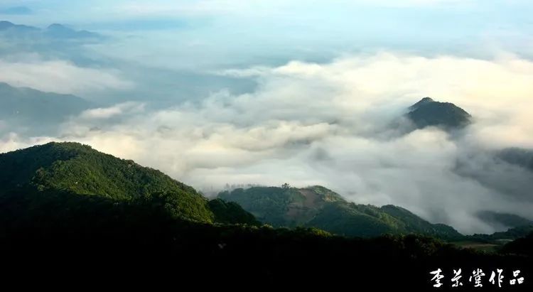 宅家游走进醉美汝阳岘山