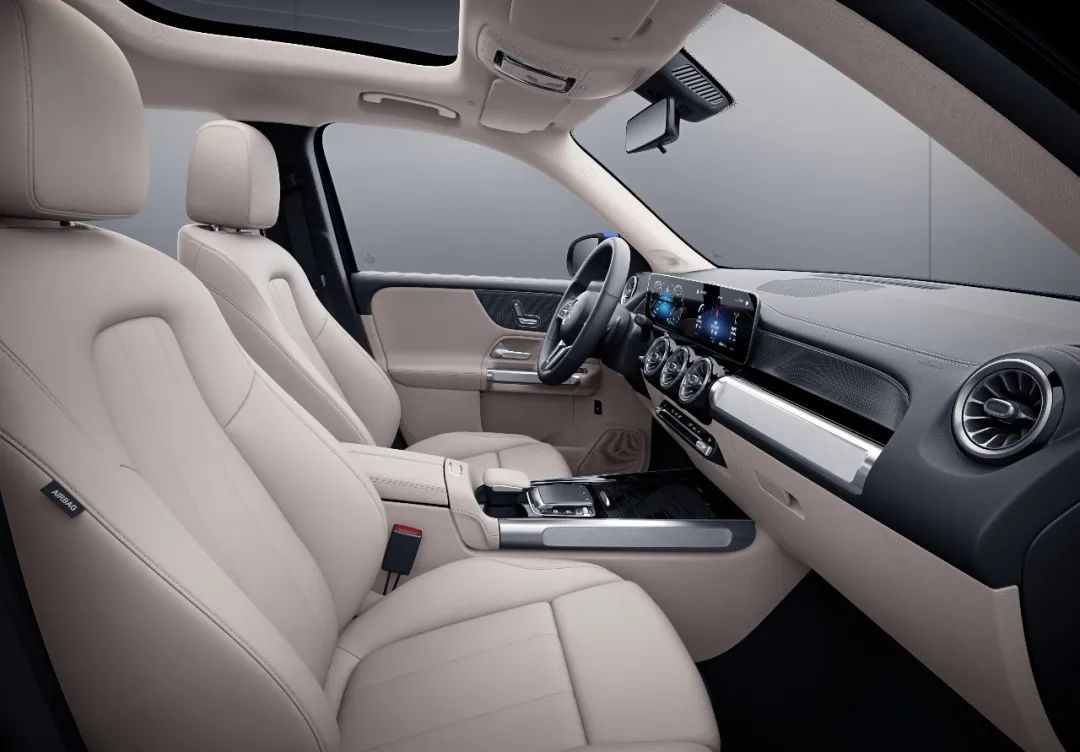 【华能达奔驰】汽车内饰雾化除菌服务上线啦!