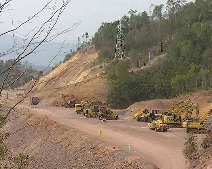 国道206线平远绕城段改建工程复工忙
