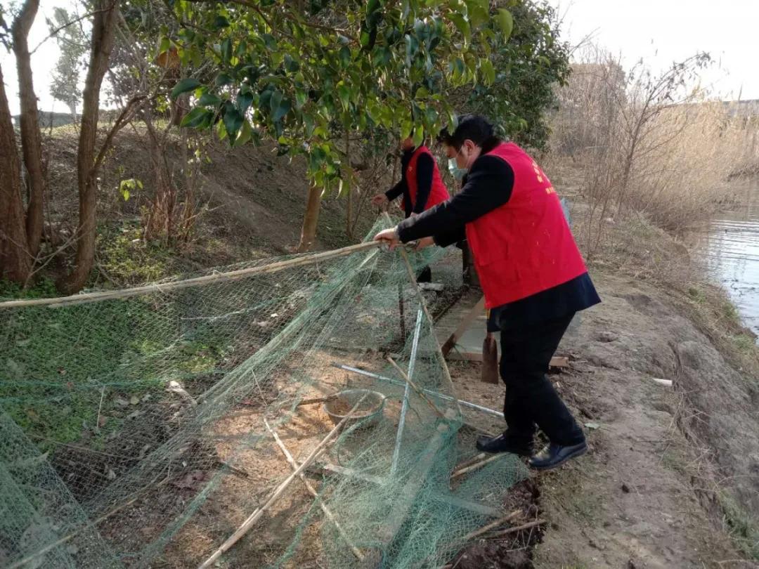 防疫不忘巡河,扮靓水美乡村_傅舍