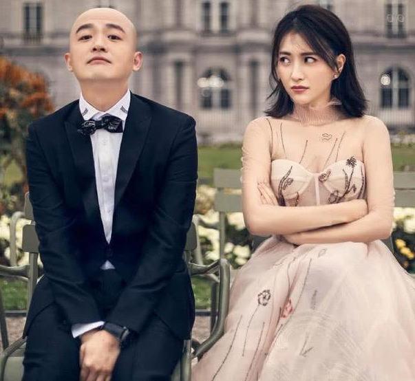 包贝尔女儿包饺子：小时候丑萌，长开了后，网