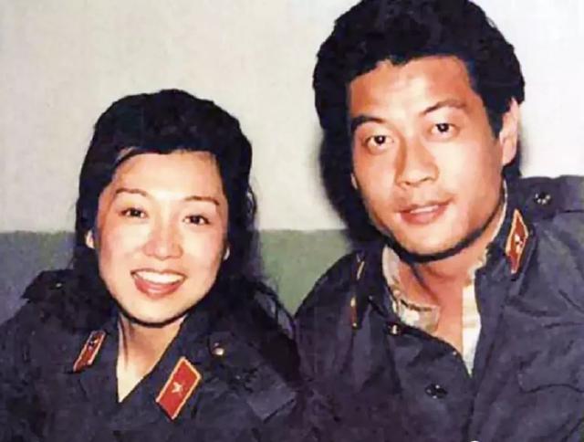 汪宝生和姜黎黎同为长春电影制片厂演员,1976年,两人同在《雁鸣湖畔》