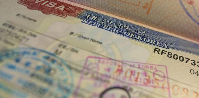 韩国政府给外国人自动延期了签证,但并不是全部