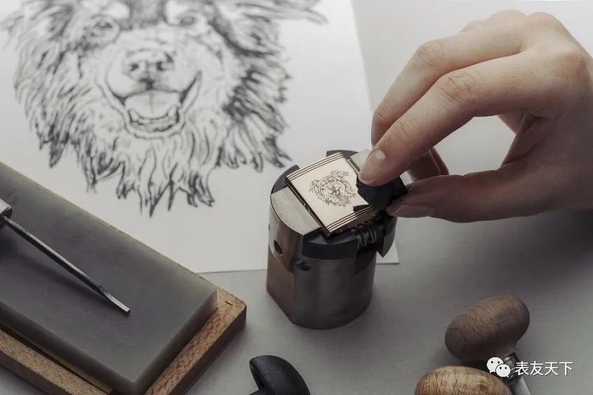 ����ʱ������ר���Կ̻���REVERSO��תϵ�����