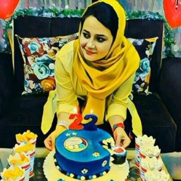 疫情蔓延足坛：伊朗五人制女国脚去世，西甲瓦