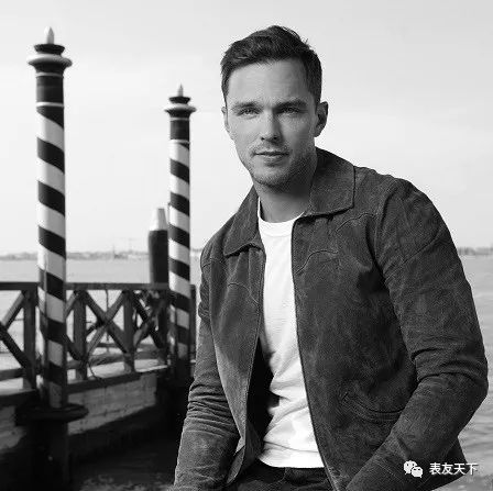 ����ʱ������ר���Կ̻���REVERSO��תϵ�����