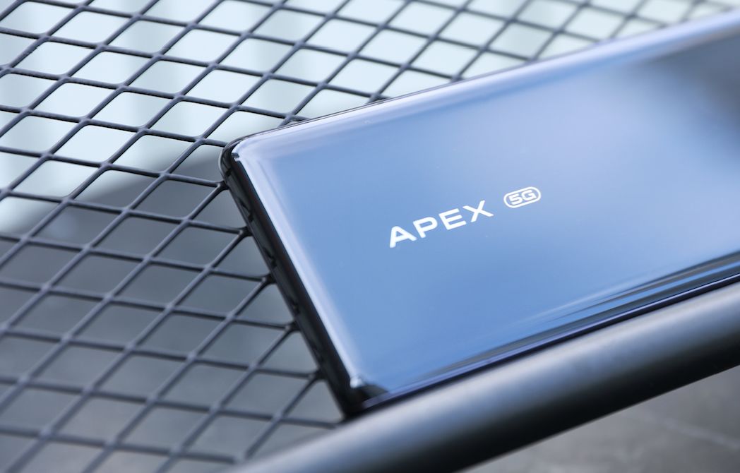 APEX 2020发布，屏下摄像头带来真全屏-锋巢网
