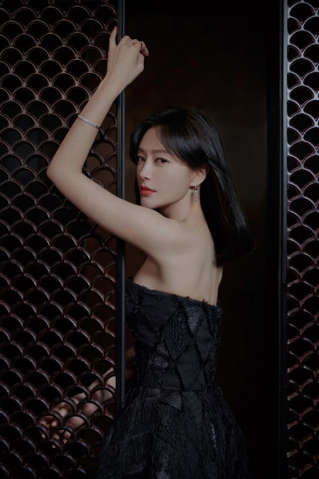 秦岚照片被用于美容整形宣传，本人维权连胜三