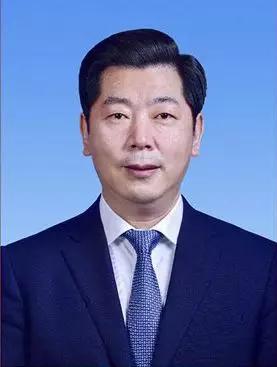 上海市委书记谁担任 df31eaaa2b4f4c56a2b7bfde91ff0697.jpeg
