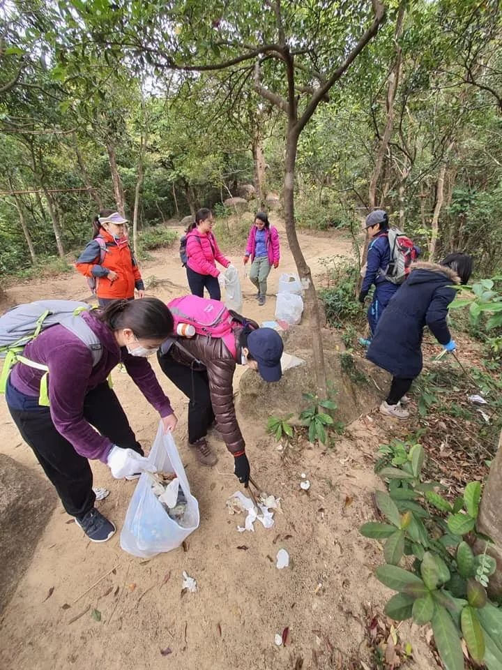 【真实的香港】疫情期间去行山,结果垃圾到处扔!