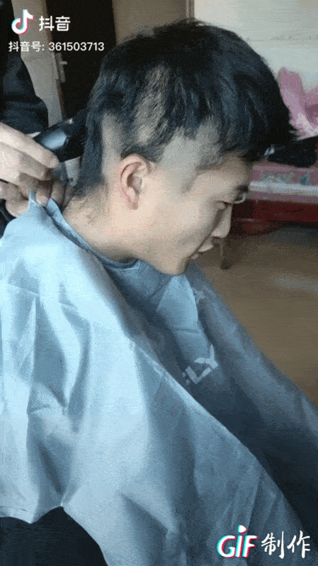 tony老师理发要钱,自家人理发要命!