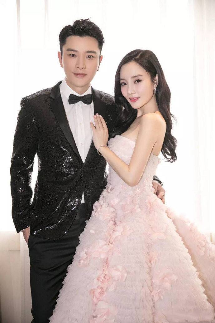 贾乃亮为什么不原谅李小璐?看这几张照片,过得