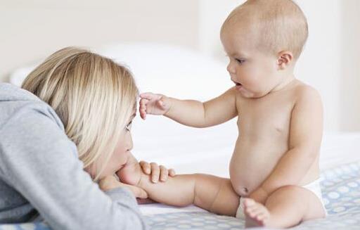 如何给宝宝戒奶粉最好方法 582776295e864952ab27edd8f1c87b8c.jpeg