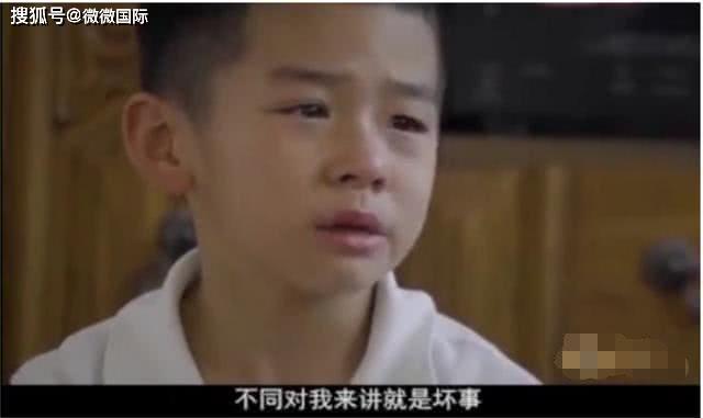 原创10岁中国学霸到美国生活，却哭着说：数学太简单，作业太少