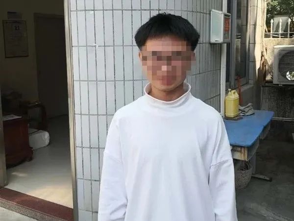 翟有多少人口_全球有多少贫困人口(3)