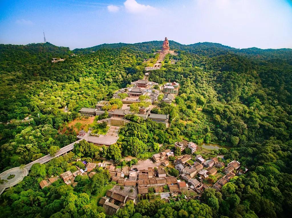 西樵山,号称"岭南理学名山".