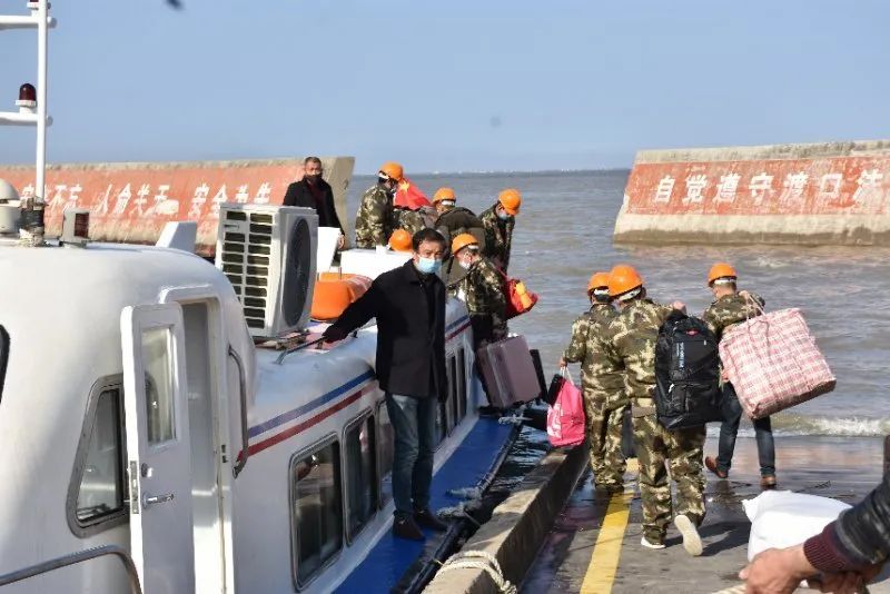 助力复工复产02温州海事助力20亿元洞头海上迪士尼项目顺利复工