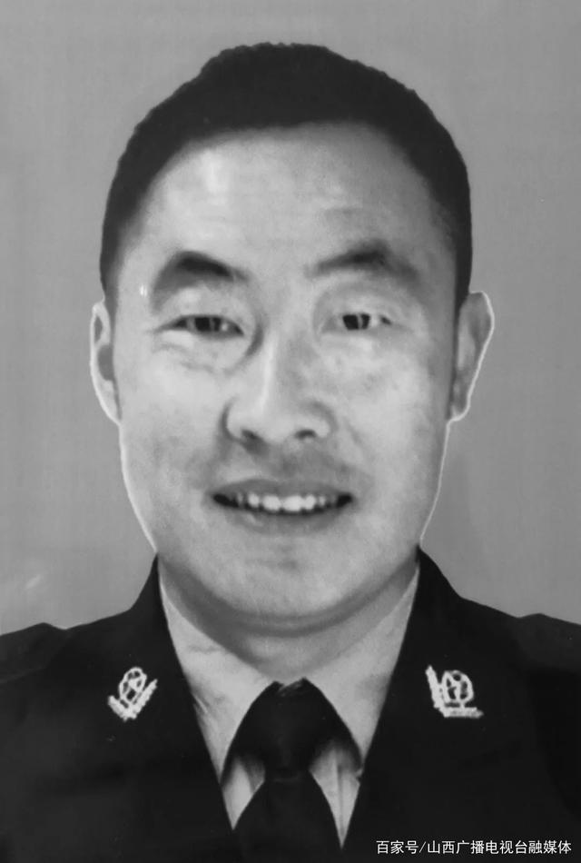 疫情以来近50名民警辅警殉职，七成工作中突发疾