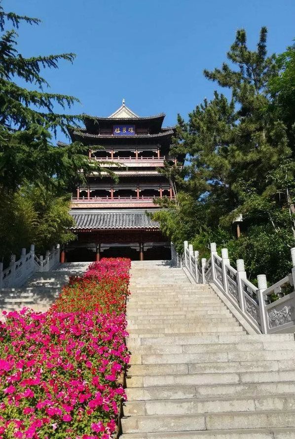 【足不出户逛环翠】——环翠楼,展示着威海文化,见证着历史变迁