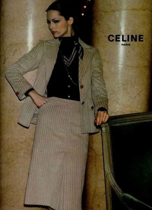 从不拘泥于任何定义,因为它是celine_hedi