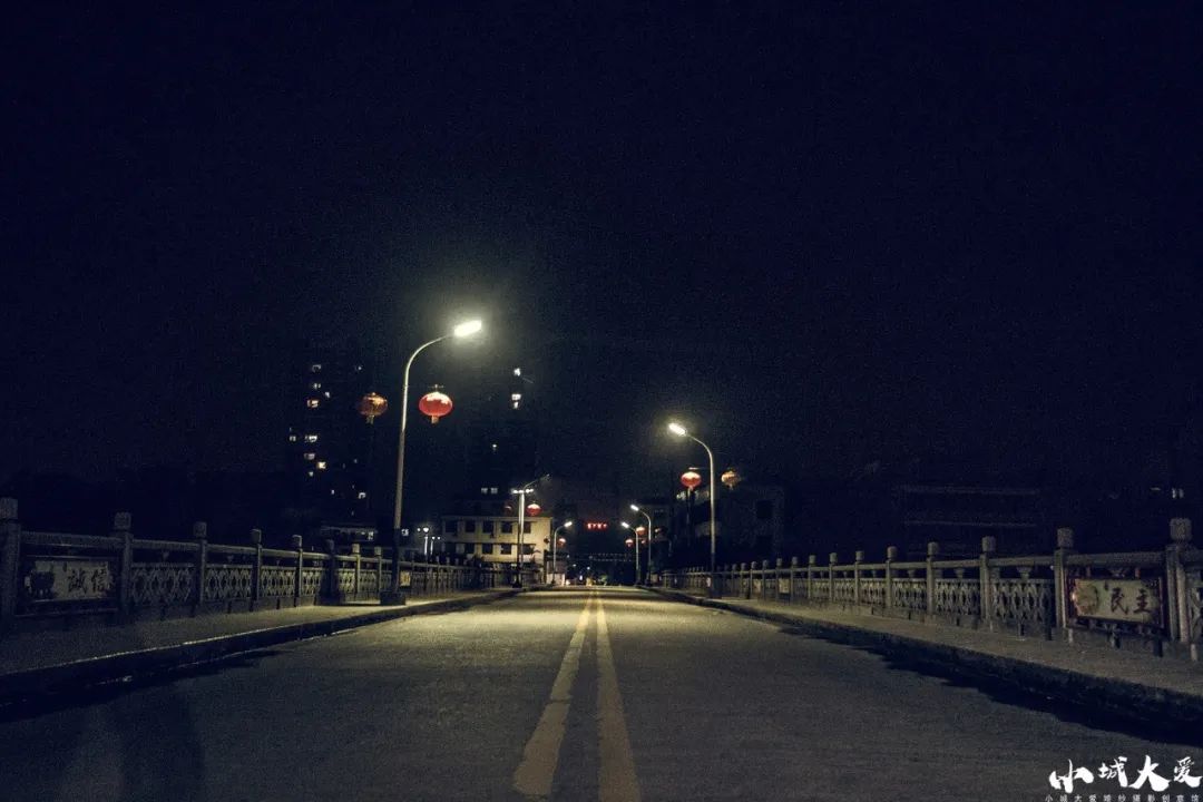 【怀集】你见过凌晨4点的怀城街道吗?