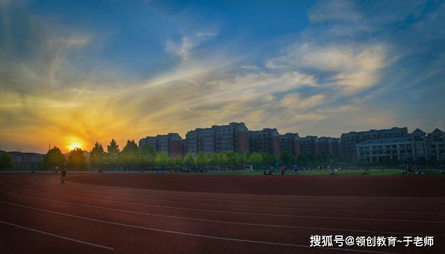济南市天桥区2020GDP_天桥区法官陈敏