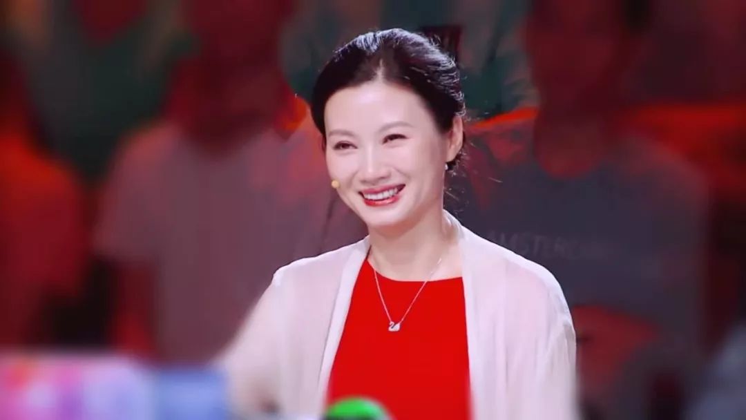 《诗词大会》冠军,回赠日本援华诗句爆火:女